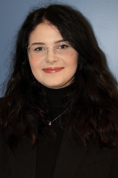 Portrait_Frau_Jani